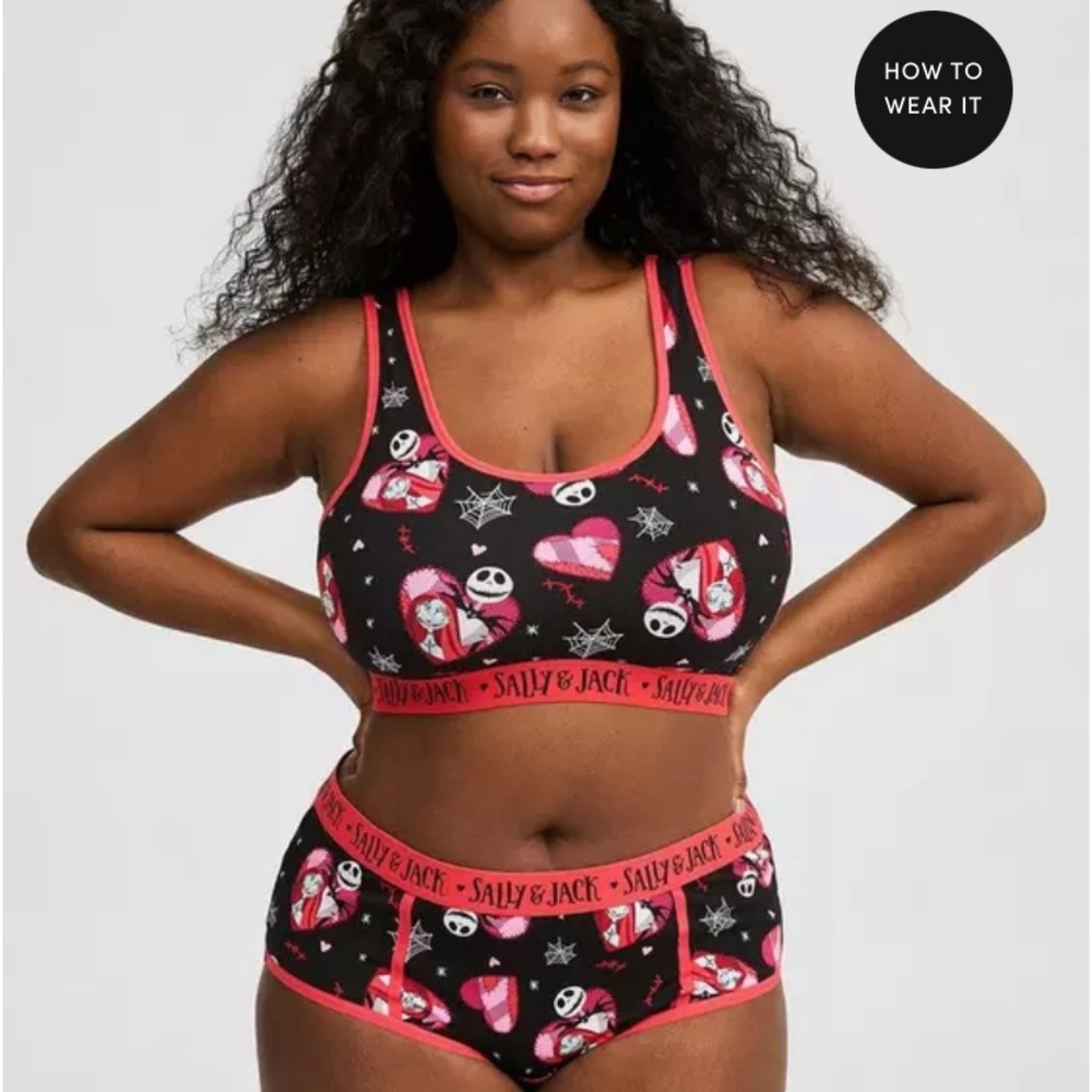 NIGHTMARE BEFORE CHRISTMAS VALENTINES DAY SET BRA & PANTY SOLD OUT SIZE 2 TORRID